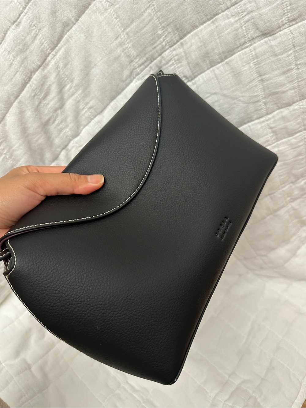 Freya Hudson bag black contrast stitching - Picture 8 of 9